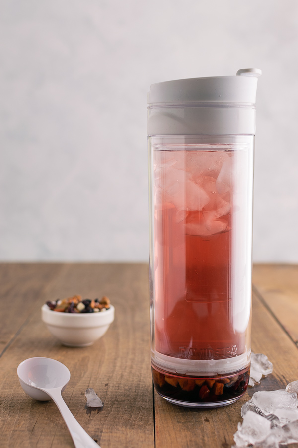 fruit infusion iced tea made fast using press