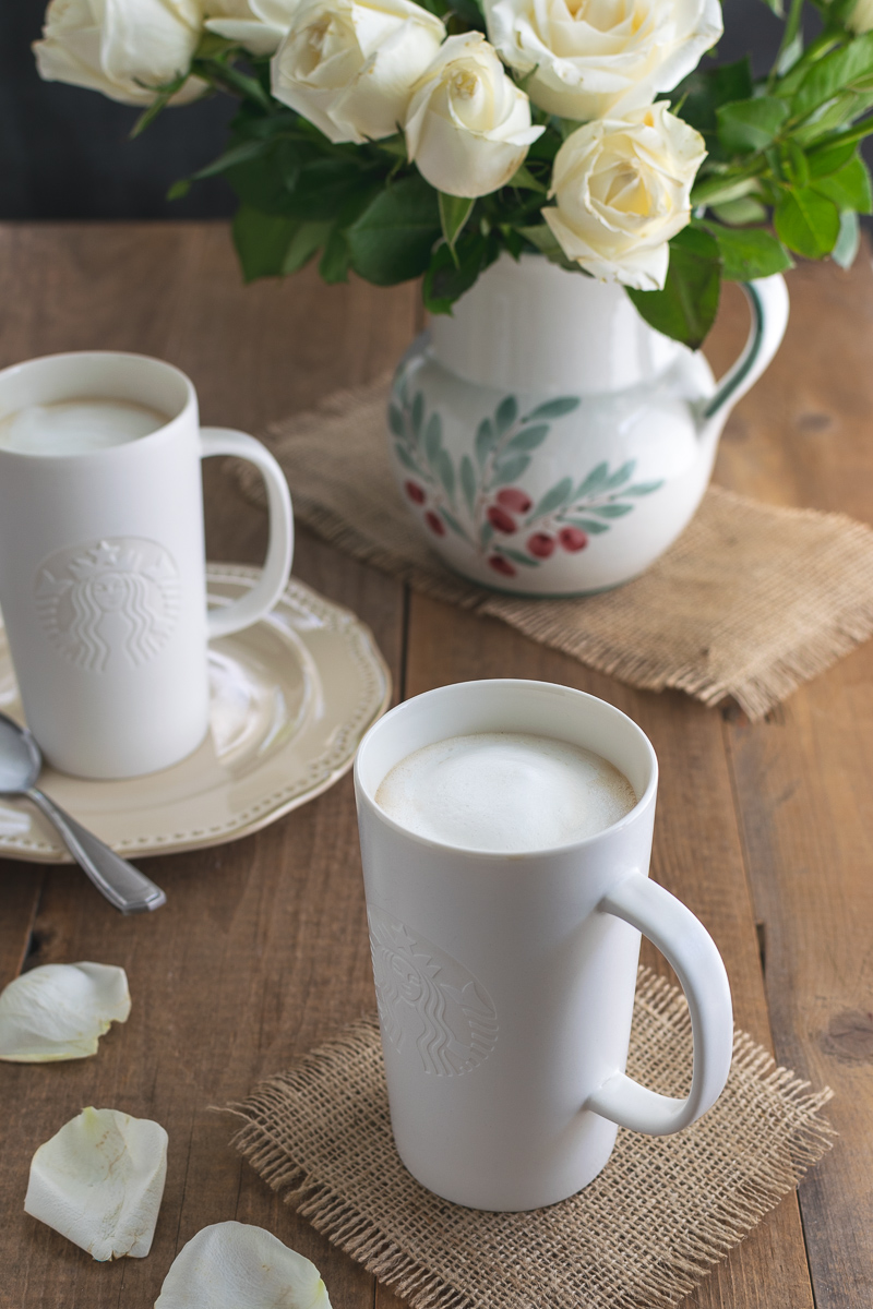 how to remove stains from tea and coffee cups