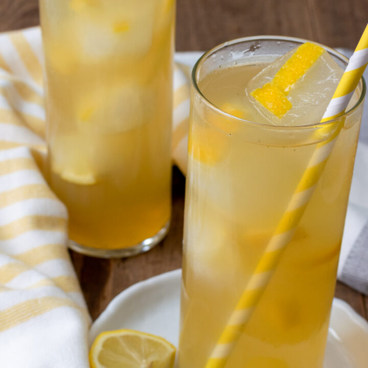 Homemade Starbucks Iced Green Tea Lemonade