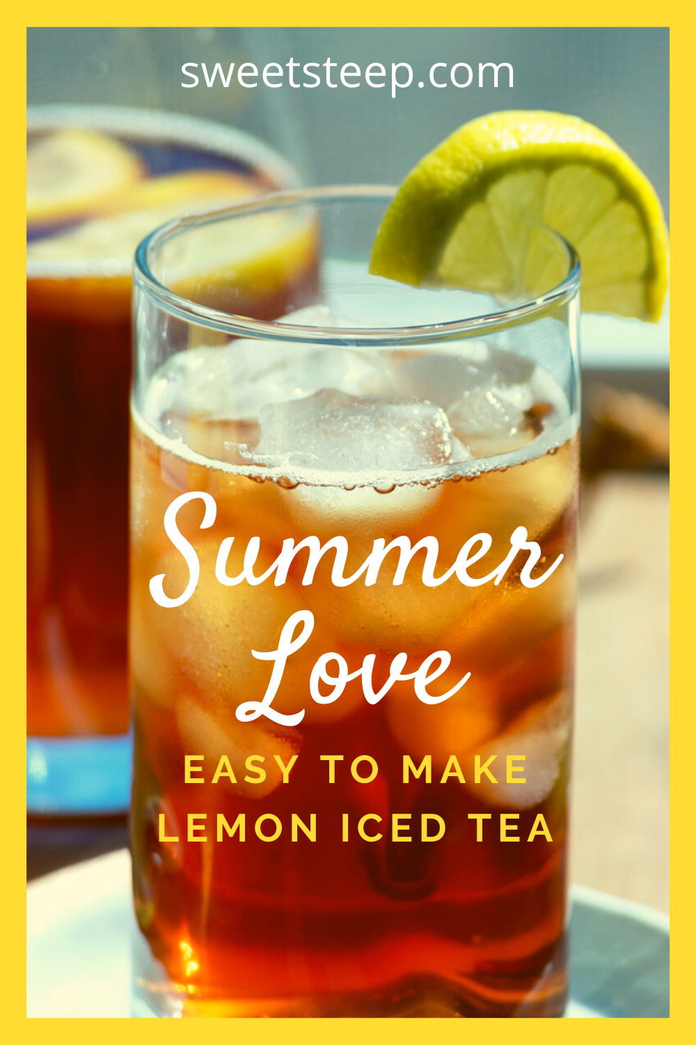 lemon iced tea with ice and lemon wedge