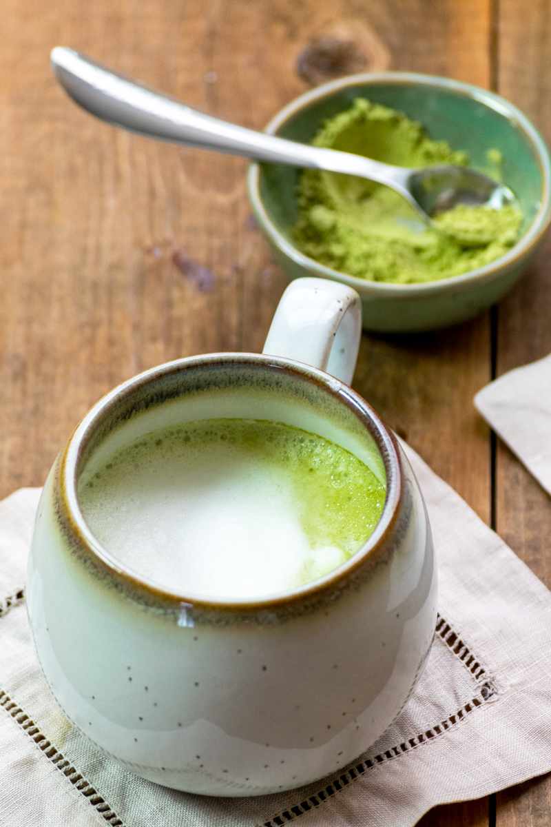 Crafting the perfect hot matcha latte