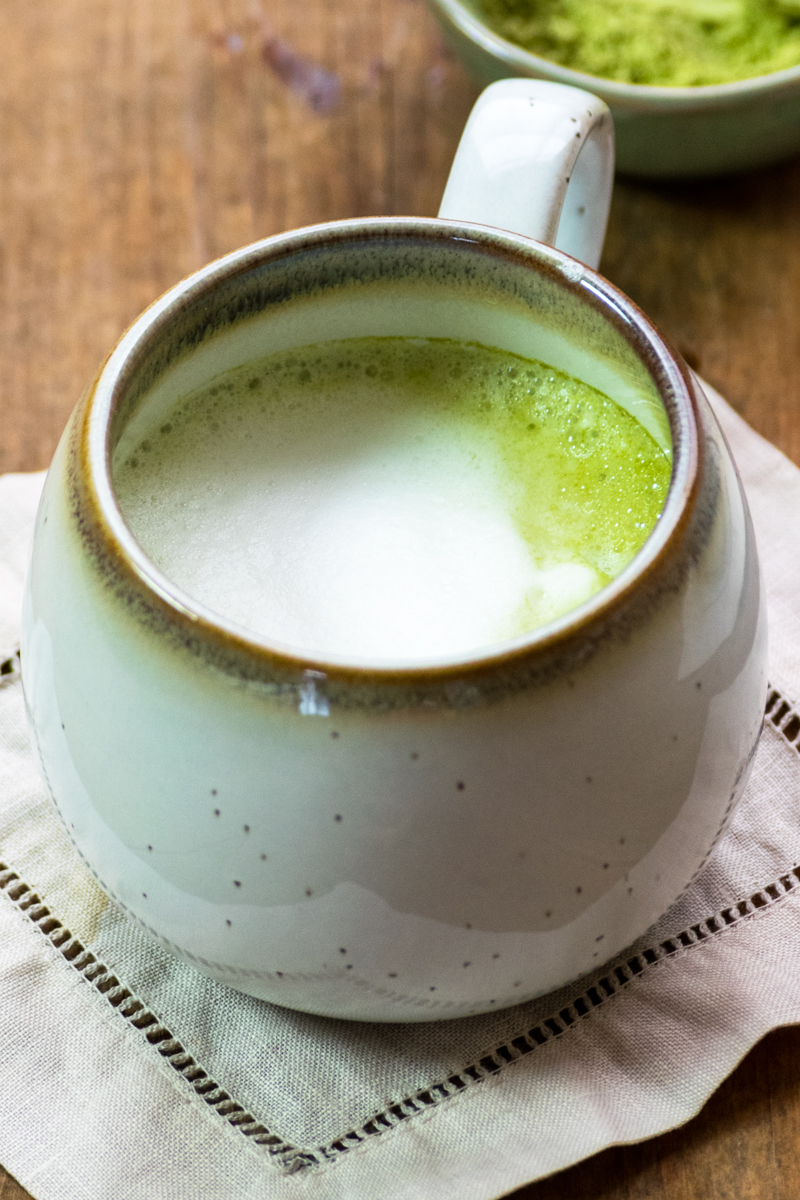 Quick & Easy Vanilla Matcha Latte Recipe Sweet Steep