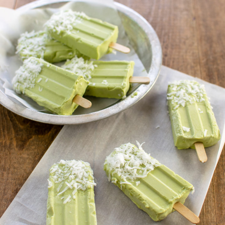 Creamy Matcha Coconut Popsicles