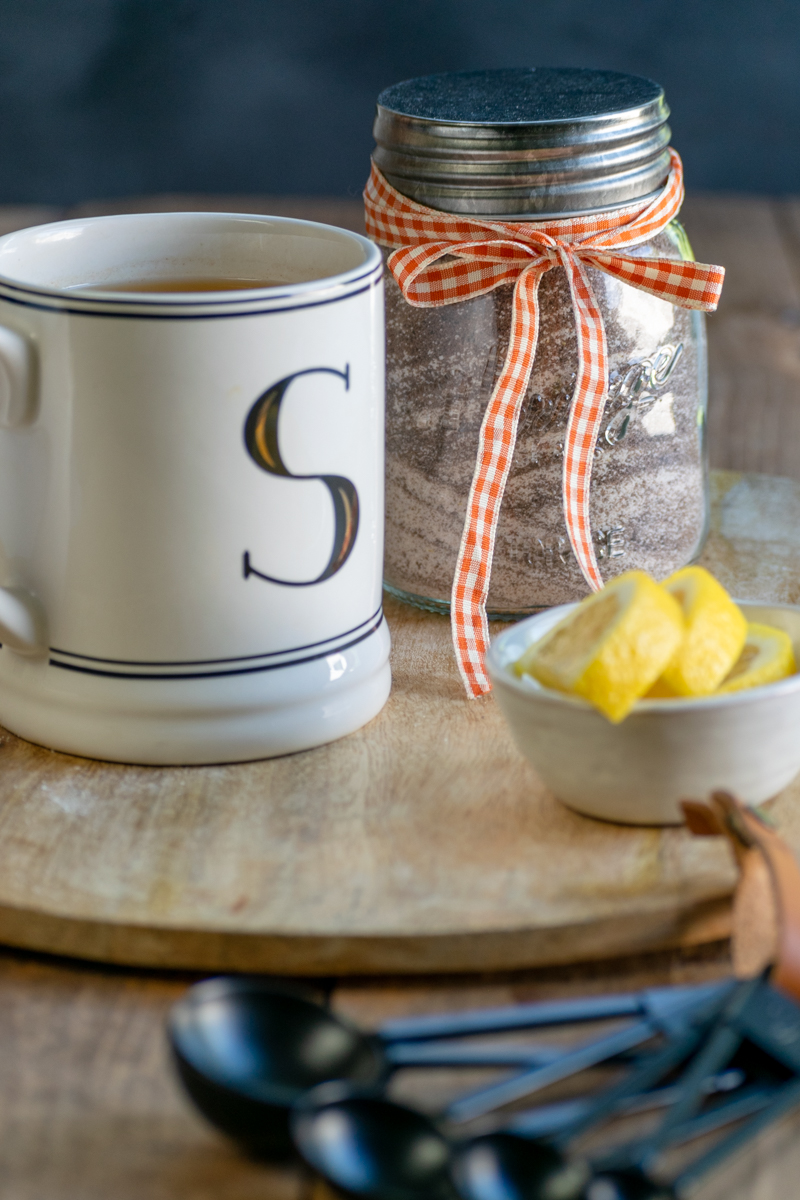 russian spiced tea mix in a mason jar