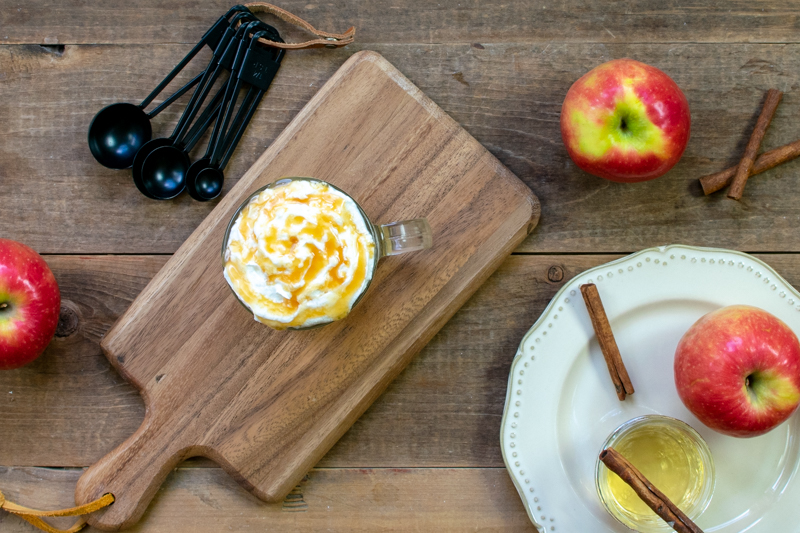 starbucks caramel apple spice drink, apples and cinnamon dolce syrup