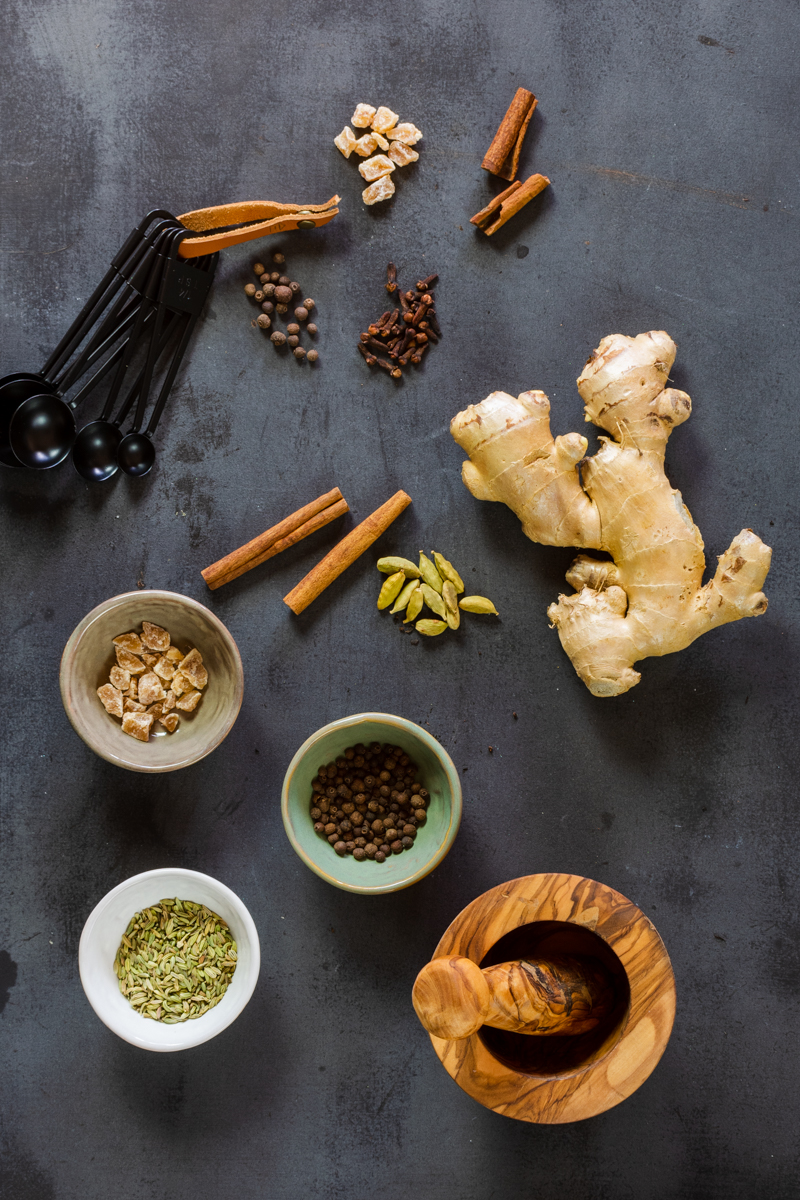 masala chai spices cinnamon, cardamom, allspice, whole cloves, black peppercorns, fennel, ginger