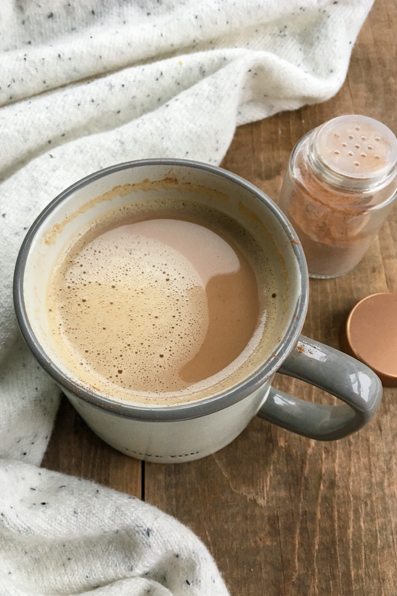 ginger tea with milk and cimmamon